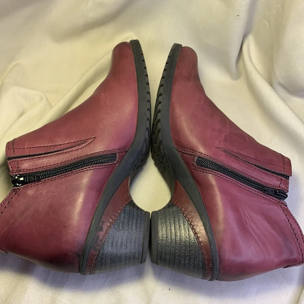 Spring step super soft leather ankle booties